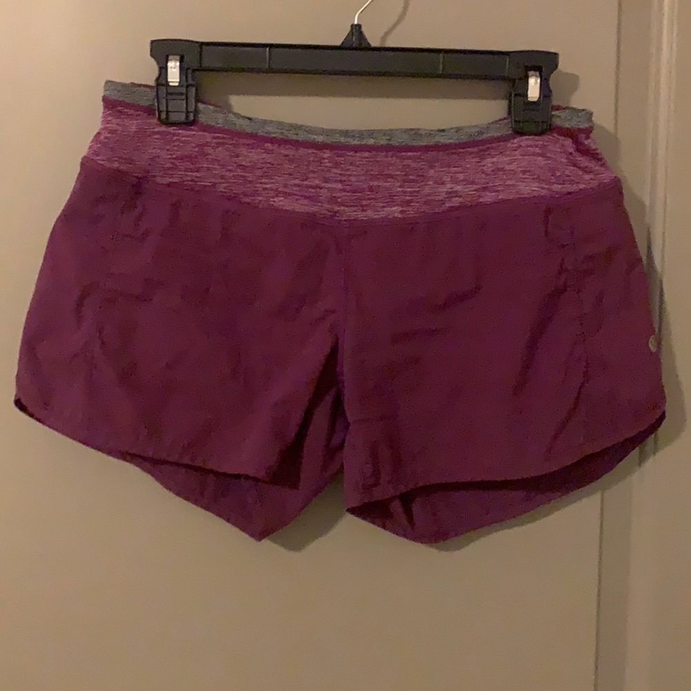 Lulu lemon size 6 magenta shorts